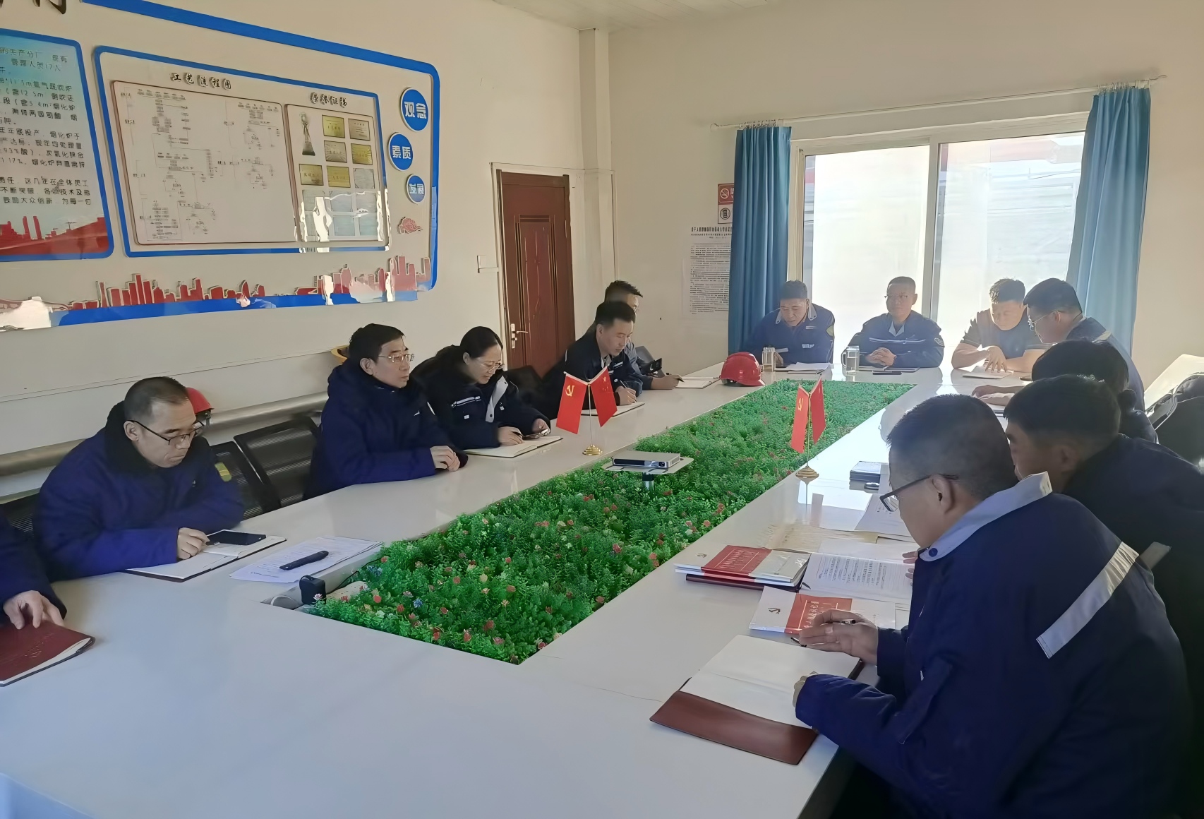 1763711010848095487.jpg auto